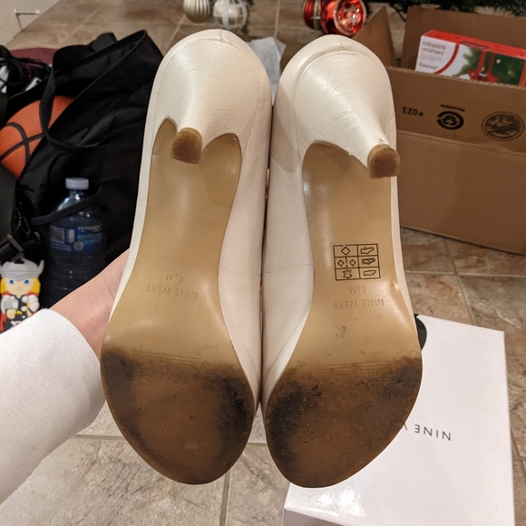 Stunning Nine West off white heels women size 6.5 - Picture 2 of 5